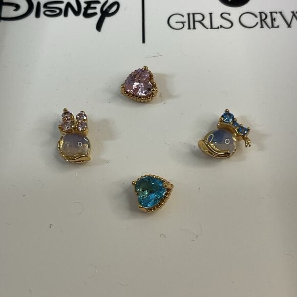 Disney Girls Crew Stud Earring Set Gold New with Box Daisy Duck & Hearts - Picture 2 of 6